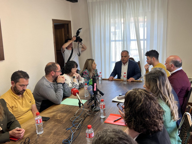 Debate de la moción de censura de Cabezón de la Sal