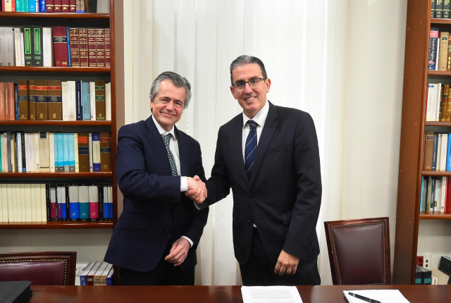 Turismo.- Unicaja.- Fundación Unicaja respalda el crecimiento de Alma Cruceros
