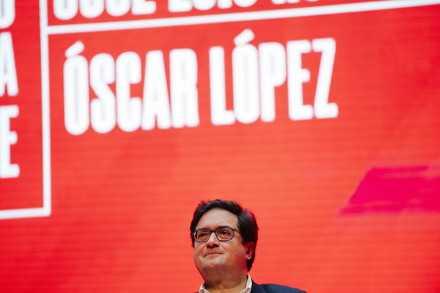 El secretario general del PSOE-M y ministro para la Transformación Digital y de la Función Pública, Óscar López.