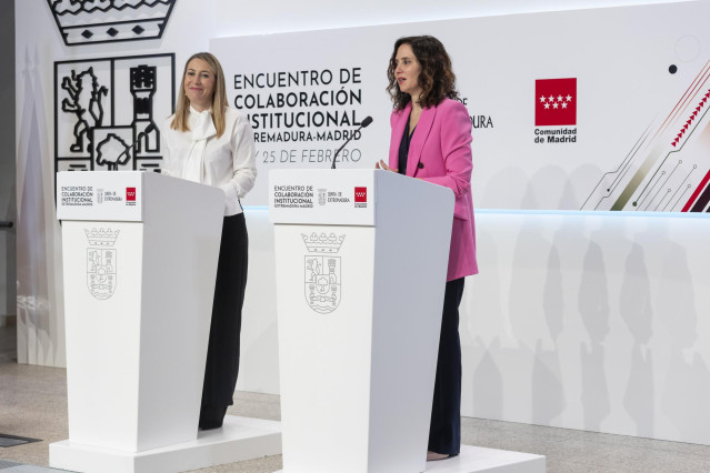 La presidenta de la Junta de Extremadura, María Guardiola, se reúne con la presidenta de la Comunidad de Madrid, Isabel Díaz Ayuso, en la primera jornada de su viaje institucional a Extremadura,