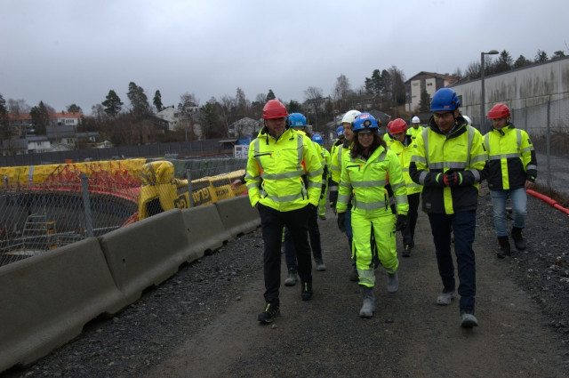 El ministro Óscar Puente en su visita a la obra de Dragados (ACS) en Oslo