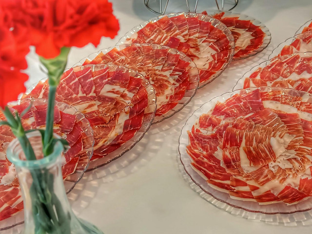 Archivo - Platos de jamón ibérico