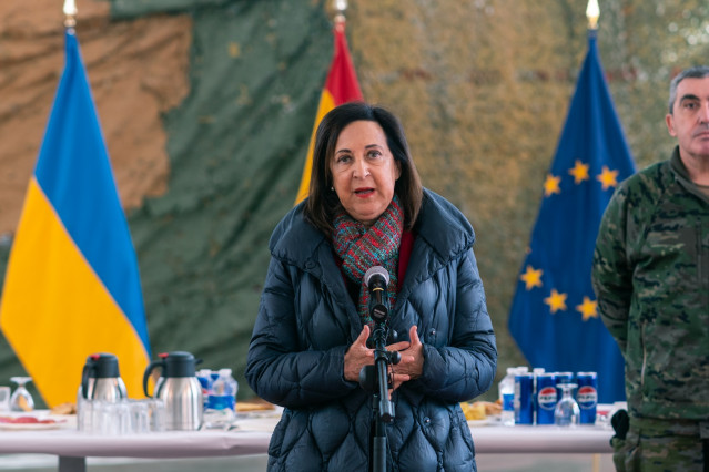 Archivo - La ministra de Defensa, Margarita Robles.