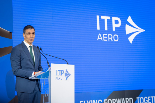 El presidente del Gobierno, Pedro Sánchez, interviene durante la inauguración del centro de fabricación aeroespacial avanzada (ADMIRE) de ITP Aero, en el Parque Tecnológico nº300, a 27 de febrero de 2025, en Zamudio, Vizcaya, País Vasco (España). La empre