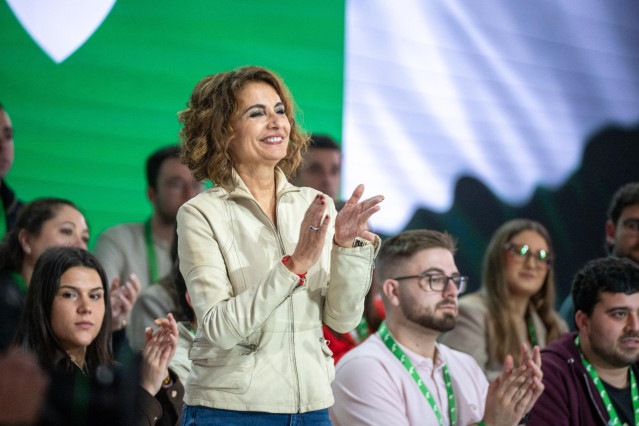 La secretaria general del PSOE-A, María Jesús Montero, interviene en la inauguración del XV Congreso del PSOE de Andalucía. A 22 de febrero de 2025 en Granada, Andalucía (España).