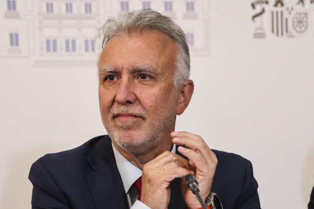 En Córdoba, el ministro de Política Territorial y Memoria Democrática del Gobierno de España, Ángel Víctor Torres, durante la reunión de la Comisión Interministerial de la Administración Periférica del Estado