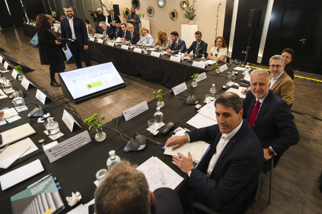 El ministro de Política Territorial y Memoria Democrática del Gobierno de España, Ángel Víctor Torres, durante la reunión de la Comisión Interministerial de la Administración Periférica del Estado en el Hotel Eurostars Palace de Córdoba.