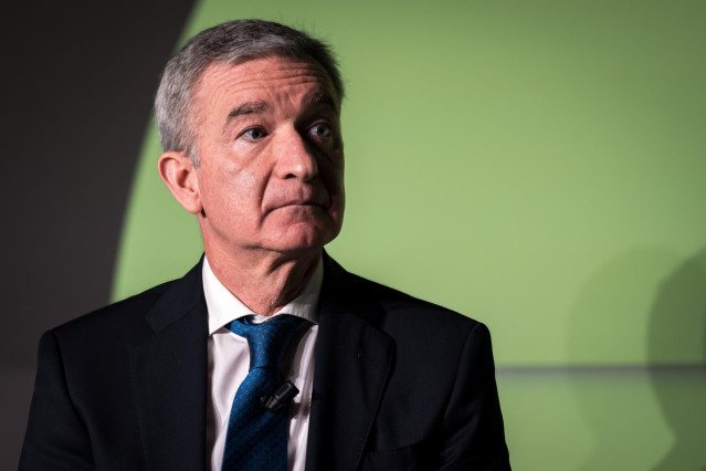 Archivo - El CEO de Ibercaja y moderador, Victor Iglesias, durante la jornada de clausura del 31º encuentro del sector financiero de ABC y Deloitte, en Casa de América, a 14 de noviembre de 2024, en Madrid (España).