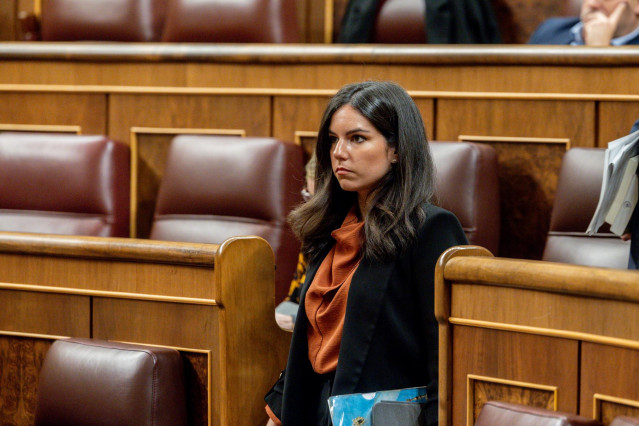 La portavoz de VOX en el Congreso, Pepa Millán, durante una sesión plenaria, en el Congreso de los Diputados.