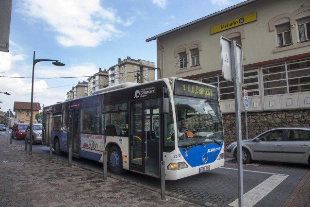 Archivo -  Transporte urbano