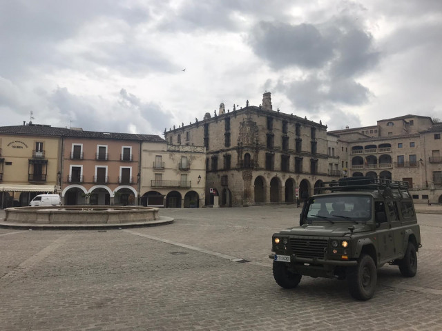 Archivo - Efectivos del Ejército de Tierra