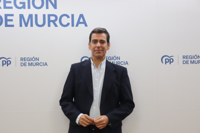 El senador José Ramón Diez de Revenga
