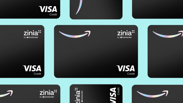 Archivo - Santander y Amazon se alían en Austria para lanzar una tarjeta de crédito con recompensas en compras