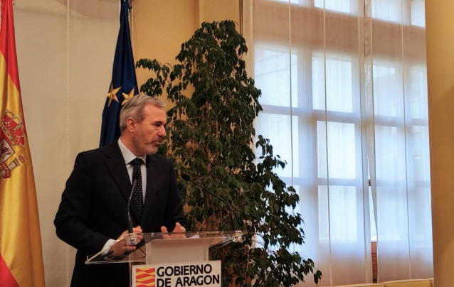 El presidente del Gobierno de Aragón, Jorge Azcón, este jueves en el salón de columnas del Pignatelli.