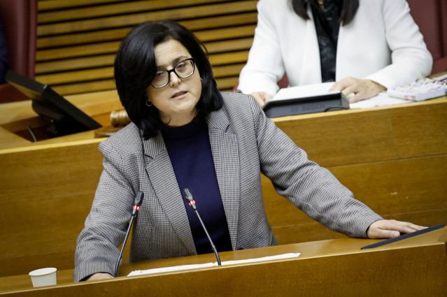 Archivo - La portavoz adjunta del PP en Les Corts Nieves Martínez