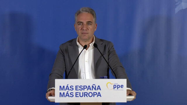 El vicesecretario de Coordinación Autonómica, Local y Análisis Electoral del PP, Elías Bendodo, en un acto en Almería.