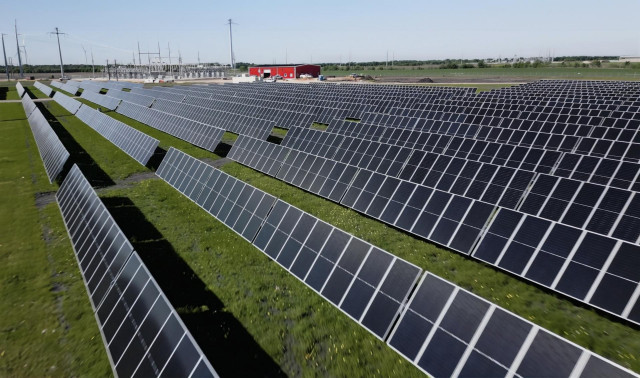 Archivo - Proyecto solar de Acciona