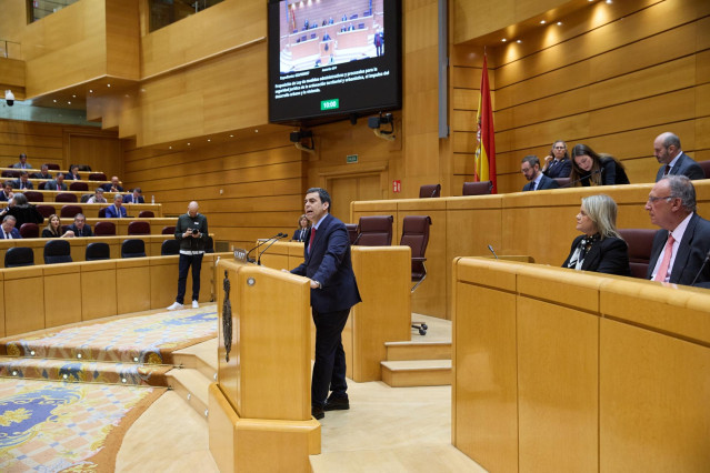 El senador del PP, José Ramón Díez, durante una sesión plenaria en el Senado, a 18 de marzo de 2025, en Madrid (España). El PP lleva hoy al pleno del Senado el debate y votación de su proposición de ley del suelo.