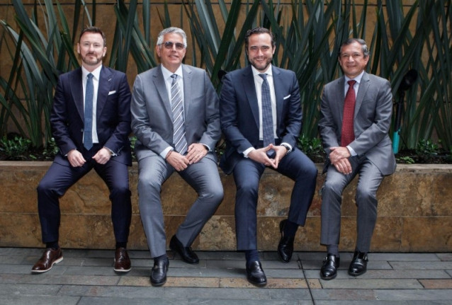 De izquierda a derecha: Graham McNeill, Carlos Sosa, Jose Manuel Albaladejo, Bernardo Gamboa.