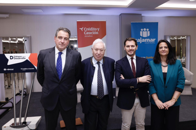 El expresidente de Ciudadanos Albert Rivera y el exministro de Asuntos Exteriores y Cooperación José Manuel García-Margallo participan en Pamplona en una jornada organizada por Management Activo.
