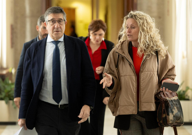 El portavoz del PSOE en el Congreso, Patxi López, a 25 de febrero de 2025, en Madrid (España).