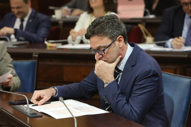 Archivo - El vicepresidente del gobern de Baleares y conseller de Economía, Toni Costa.
