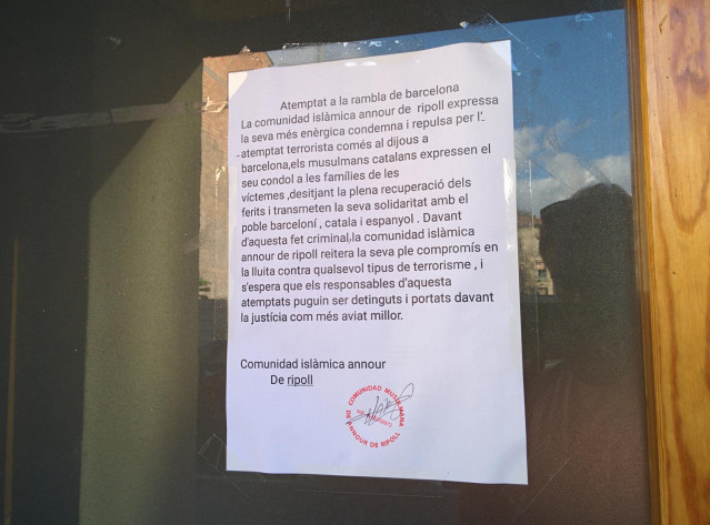 Archivo - Comunicado de la comunidad Annour de Ripoll