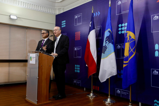 El BID y Chile firman acuerdos por 166 millones de euros para distintos proyectos de crecimiento económico