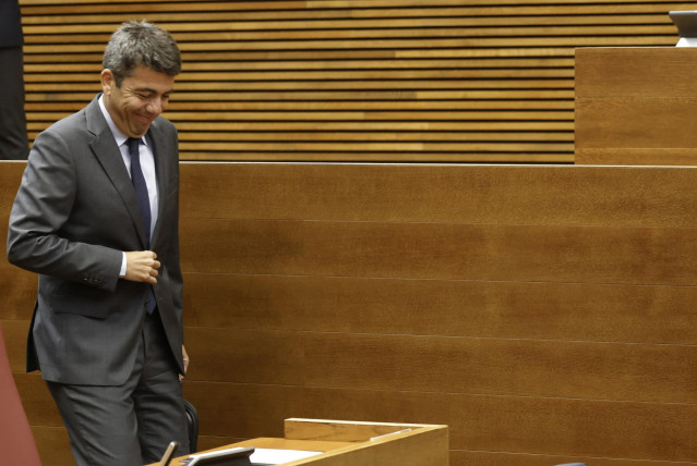 El 'president', Carlos Mazón, en la sesión de control en Les Corts