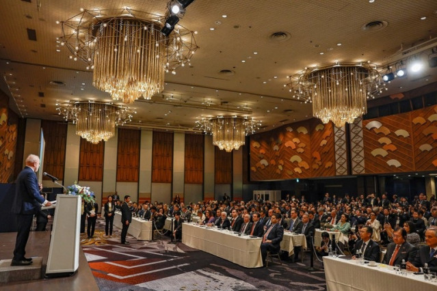 Lula resalta ante empresarios de Japón que Brasil es 