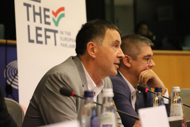 El secretario general de EH Bildu, Arnaldo Otegi, en una intervención en Bruselas invitado por el grupo parlamentario The Left