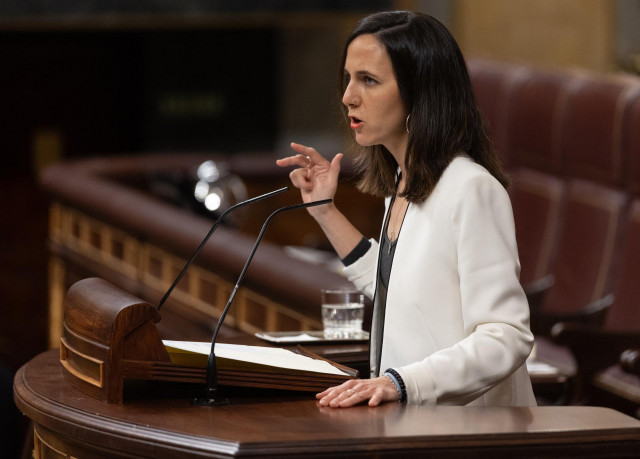 La portavoz de Podemos en el Congreso, Ione Belarra, durante una sesión plenaria en el Congreso de los Diputados, a 26 de marzo de 2025, en Madrid (España).
