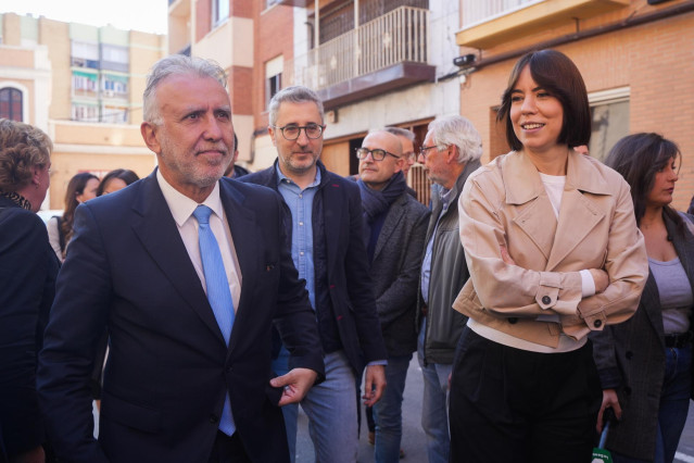 El ministro Torres junto a la ministra Morant en Torrent (Valencia)