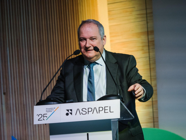 El ministro de Industria y Turismo, Jordi Hereu, ha anunciado, durante su intervención en el encuentro anual de la Asociación Española de Fabricantes de Pasta, Papel y Cartón (Aspapel).