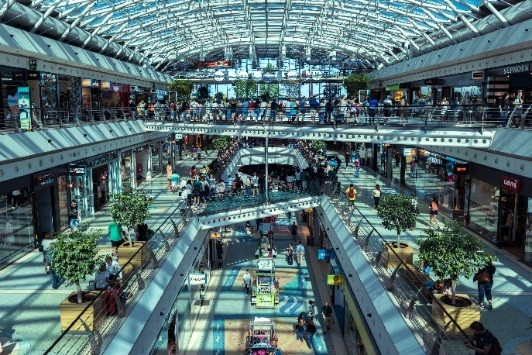 Centro comercial.