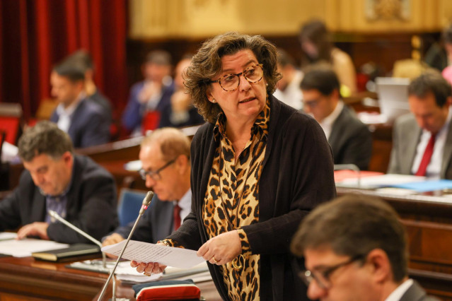 Archivo - La consellera de Familias y Asuntos Sociales del Govern, Catalina Cirer.