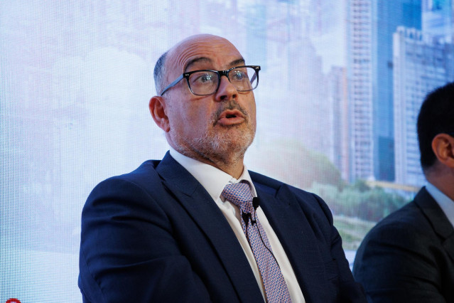 Archivo - El consejero delegado de Telefónica, Emilio Gayo, durante el X Foro Industrial de ‘elEconomista.es’, en el Hotel Four Seasons, a 16 de octubre de 2023, en Madrid (España).