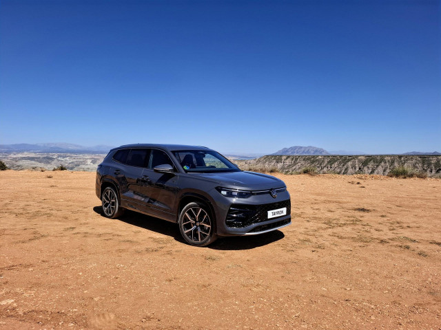 Archivo - Volkswagen presenta en España su nuevo SUV todoterreno de siere plazas, el Tayron, desde 42.100 euros.