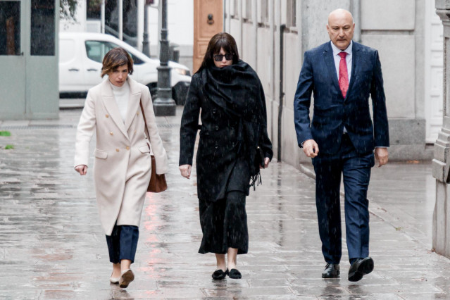Archivo - La expareja de Ábalos, Jéssica Rodríguez, a su llegada al Tribunal Supremo, a 27 de febrero de 2025, en Madrid (España).
