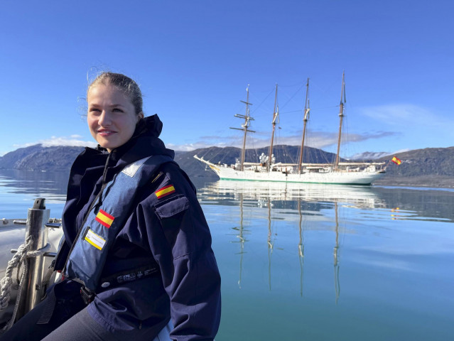 La Princesa Leonor a bordo del 'Juan Sebastián Elcano' en unas nuevas fotografías difundidas por Casa Real.