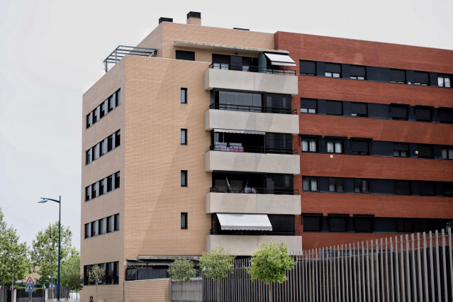 Archivo - Fachada de vivienda.