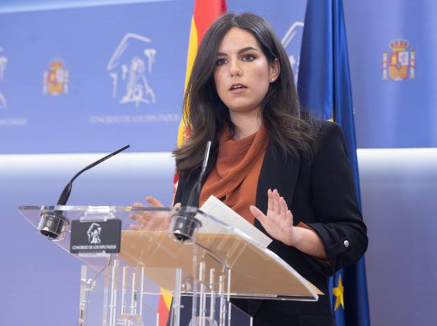 Archivo - La portavoz de VOX en el Congreso, Pepa Millán, durante una rueda de prensa en el Congreso de los Diputados.
