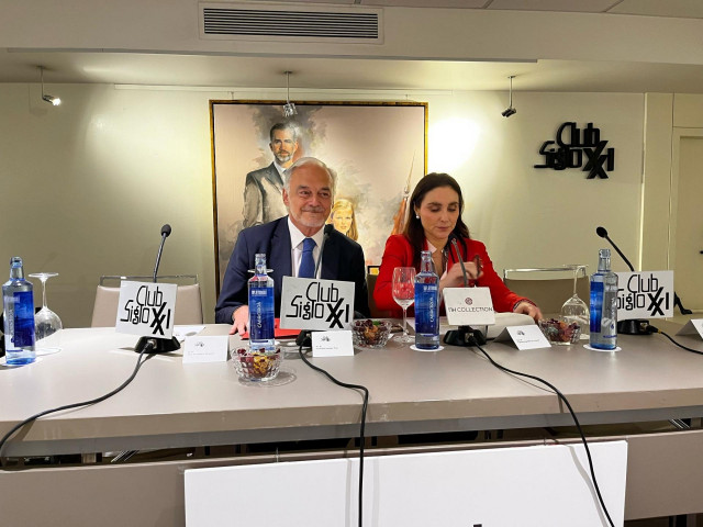 El vicesecretario de Institucional del PP, Esteban González Pons, interviene en el 'Club Siglo XXI'