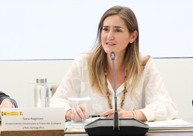 La vicepresidenta tercera del Gobierno y ministra para la Transición Ecológica y el Reto Demográfico, Sara Aagesen, a 7 de abril de 2025, en Madrid (España).