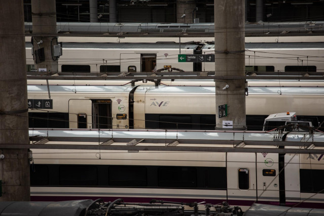 Estación de tren Puerta de Atocha-Almudena Grandes, a 16 de abril de 2025, en Madrid (España).