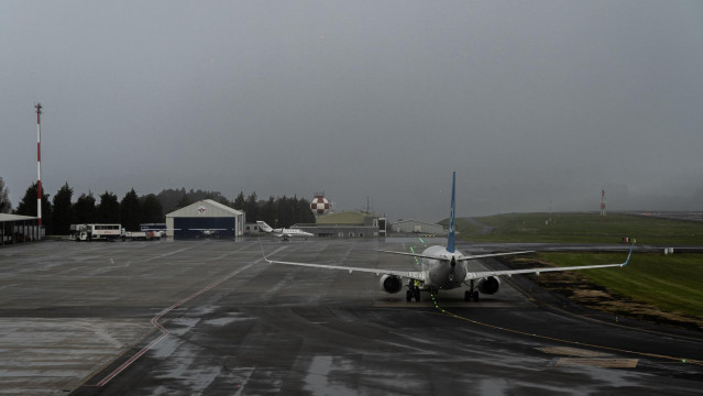 Archivo - Un avión de la compañía Air Europa.
