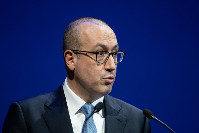 Archivo - El consejero delegado, Onur Genç, durante una rueda de prensa, en el Auditorio Ciudad BBVA, a 30 de enero de 2025, en Madrid (España). BBVA cerró 2024 con un beneficio neto de 10.054 millones de euros, un 25,4% más en euros corrientes que en 202