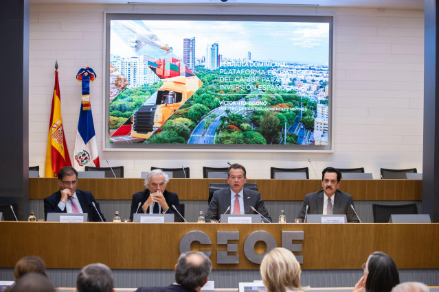 República Dominica invita a empresarios españoles a invertir en energía, agroindustria o turismo