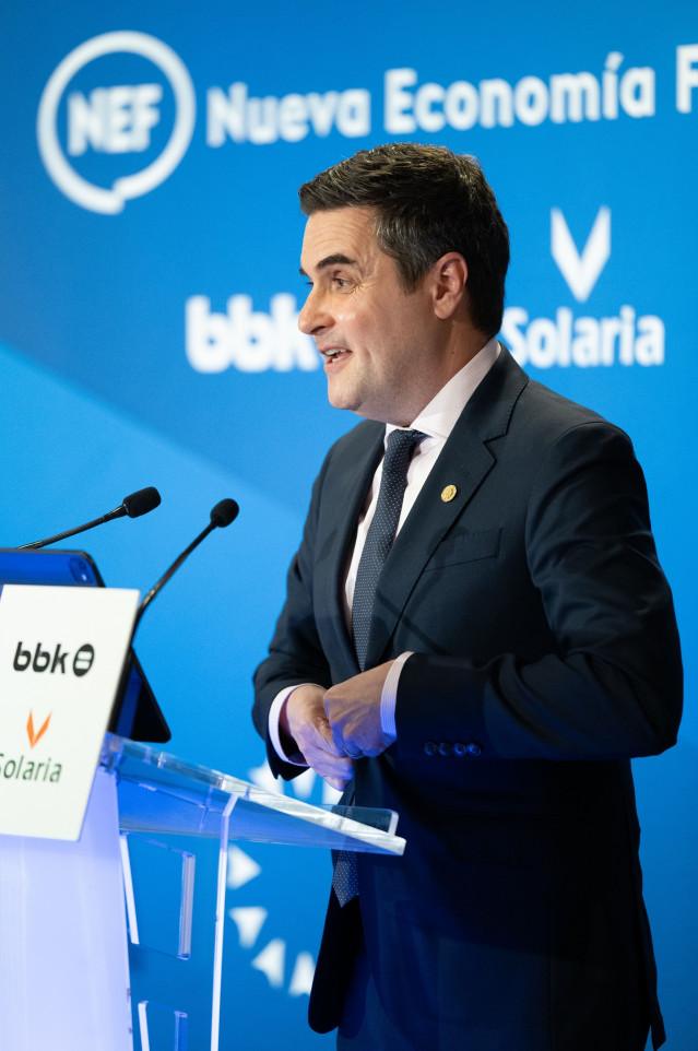 Archivo - El consejero de Industria del Gobierno Vasco, Mikel Jauregi