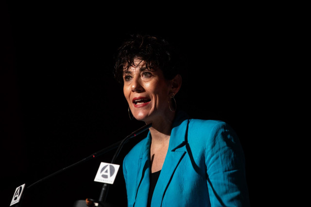 La ministra de Inclusión, Seguridad Social y Migraciones, Elma Saiz.